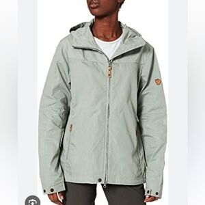 NWOT Fjallraven Stina Jacket in Sage Green